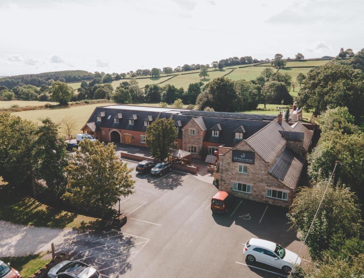 The White Hart Inn Alfreton Buitenkant foto