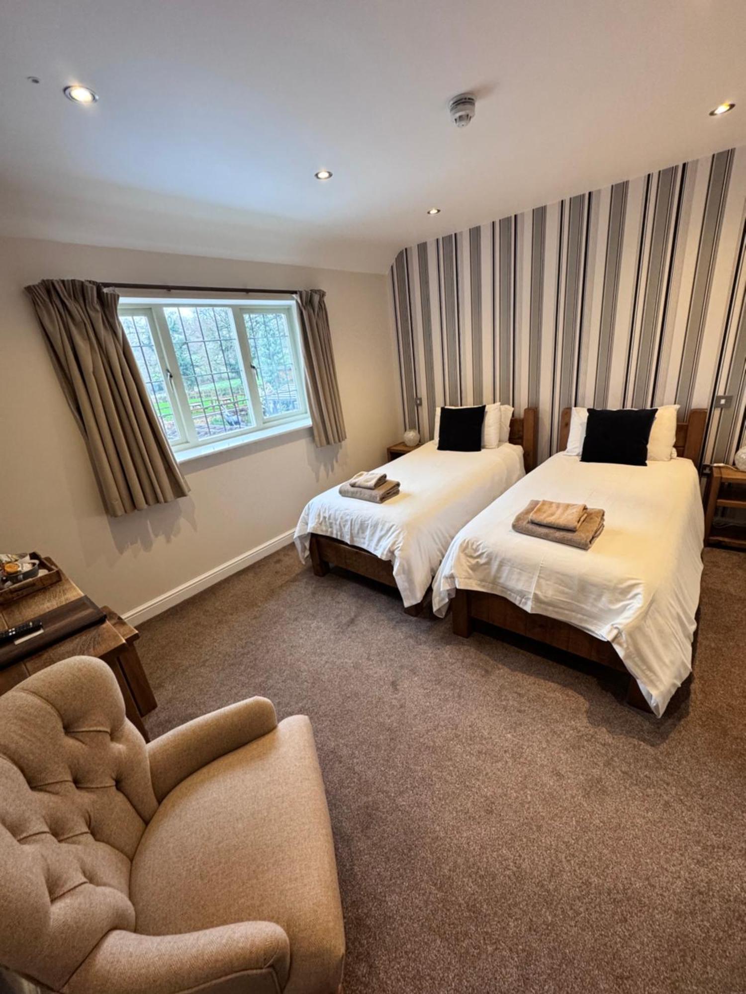 The White Hart Inn Alfreton Buitenkant foto