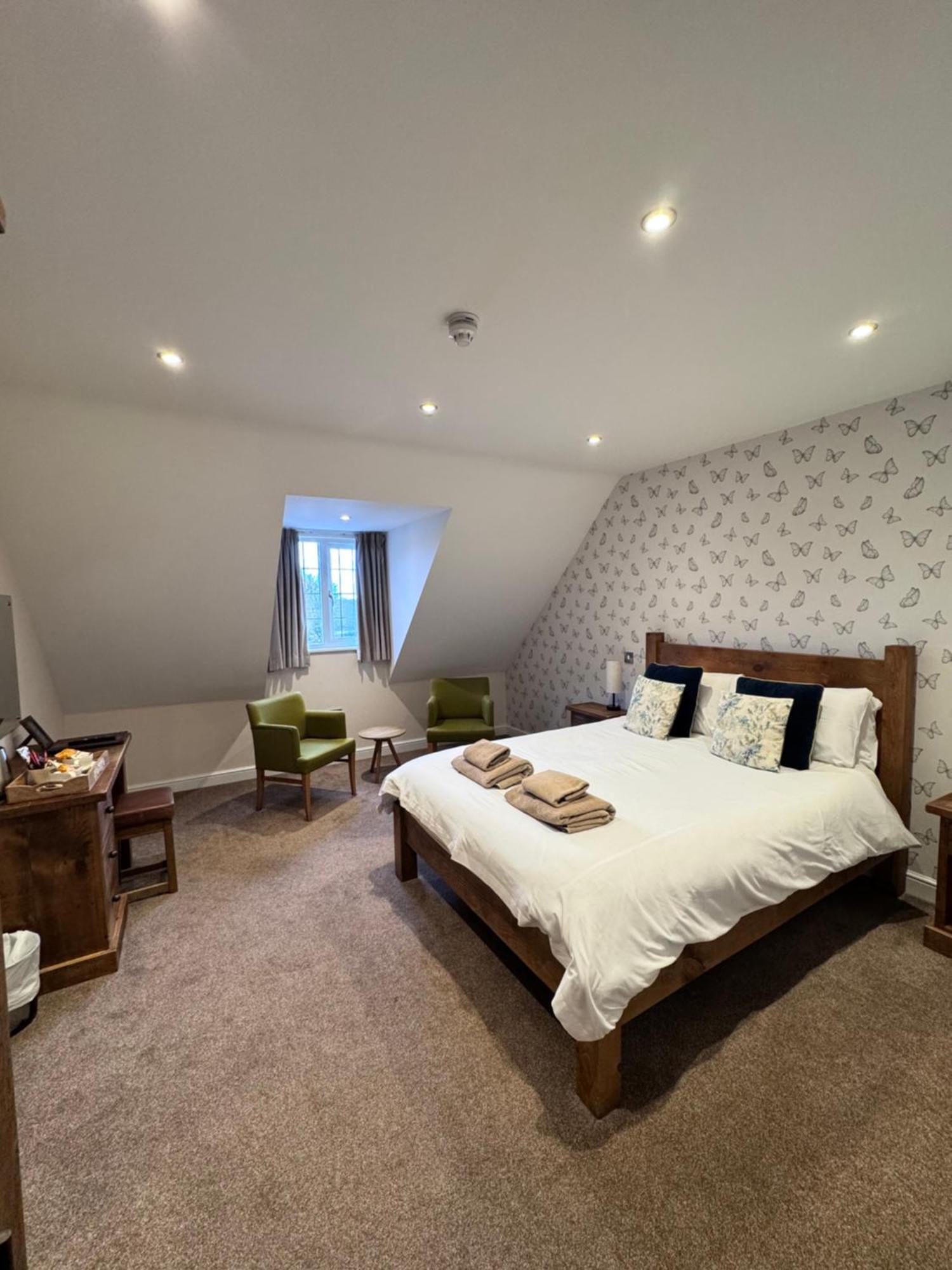 The White Hart Inn Alfreton Buitenkant foto