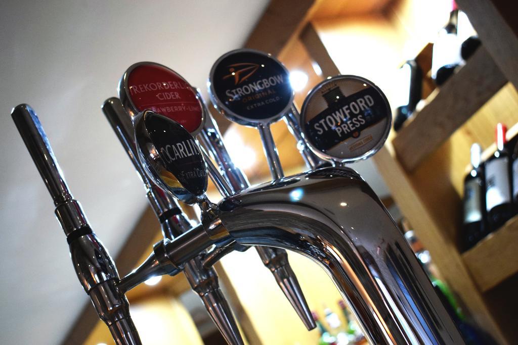 The White Hart Inn Alfreton Buitenkant foto